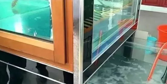 一扇“滴水不漏”的好門窗，究竟是如何做到的？